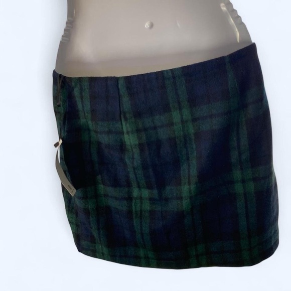 Plaid Green and Black Women's Skirt ió m NWT! - Picture 2 of 4